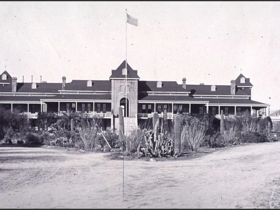 Old Main 1900